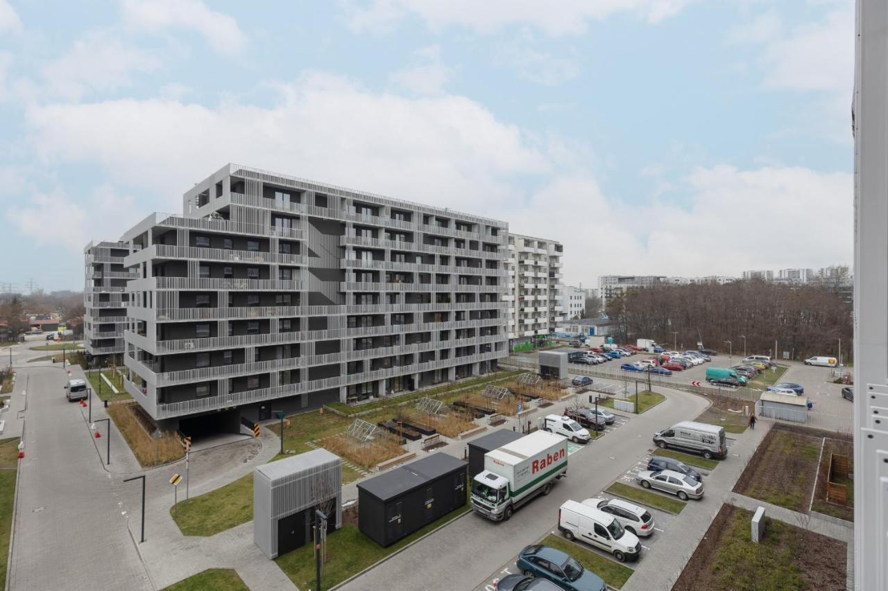 Wola Spacious Flat With Air Conditioning & Balcony By Noclegi Renters Warschau Buitenkant foto